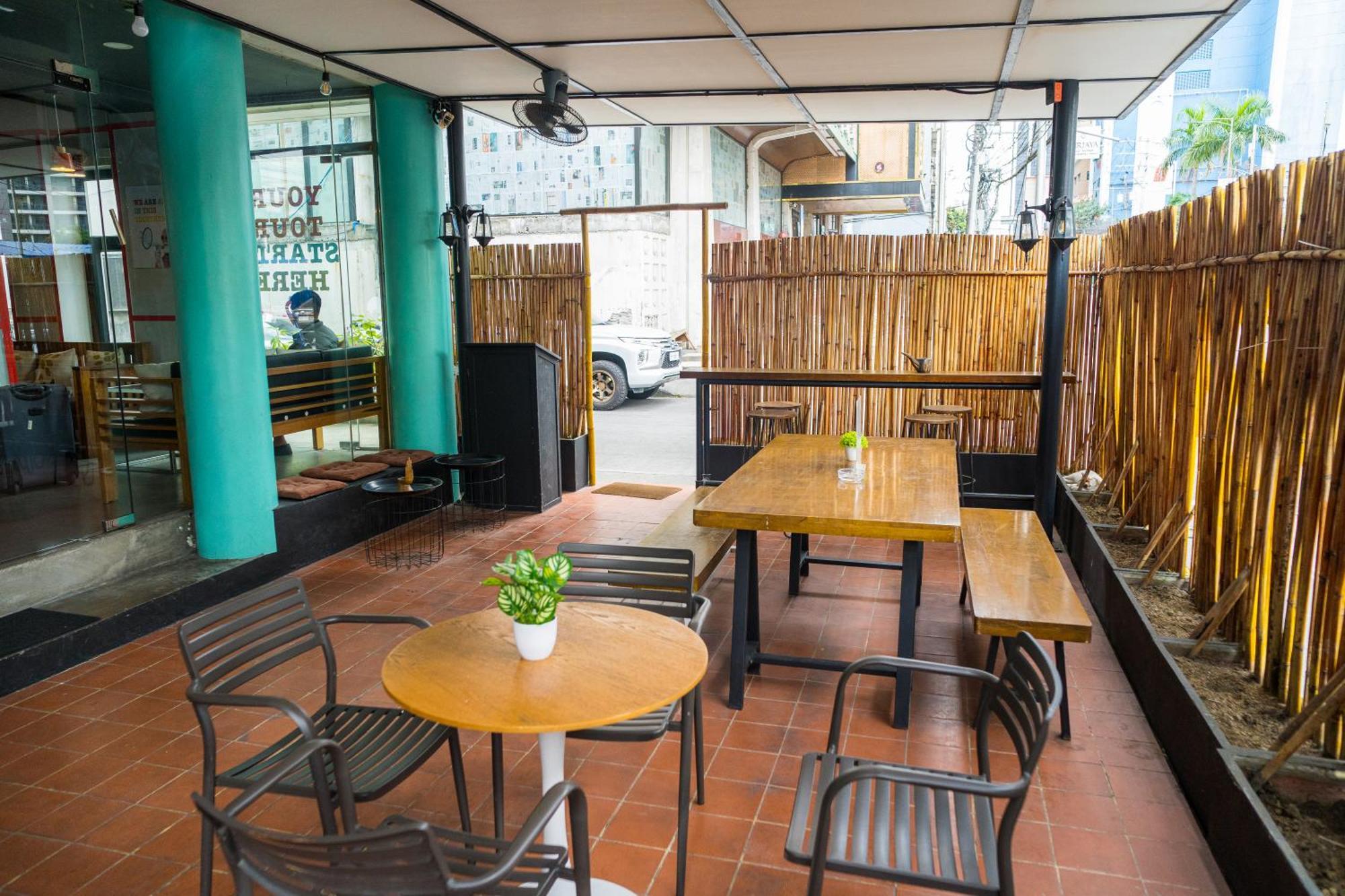 Abraham Manila - Located In Central Makati (Adults Only) Makati City Dış mekan fotoğraf